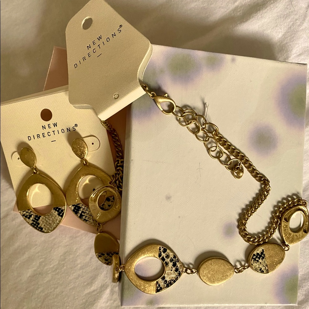 Gold-tone open drop earrings and necklace with snakeskin detailing